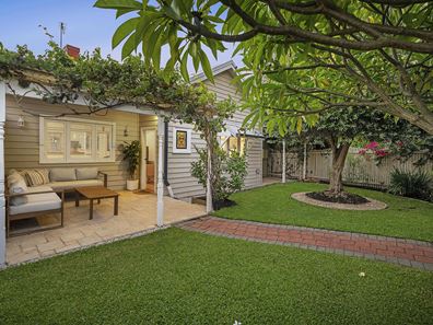 209B Gildercliffe Street, Scarborough WA 6019