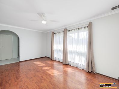22 Hibiscus Road, Maddington WA 6109