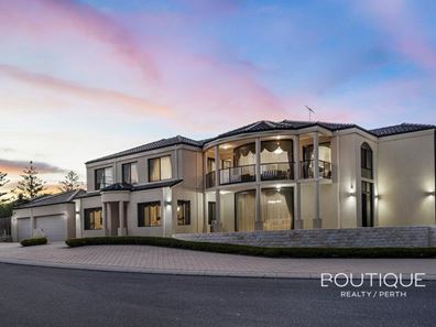 11 Reynolda Green, Hillarys WA 6025