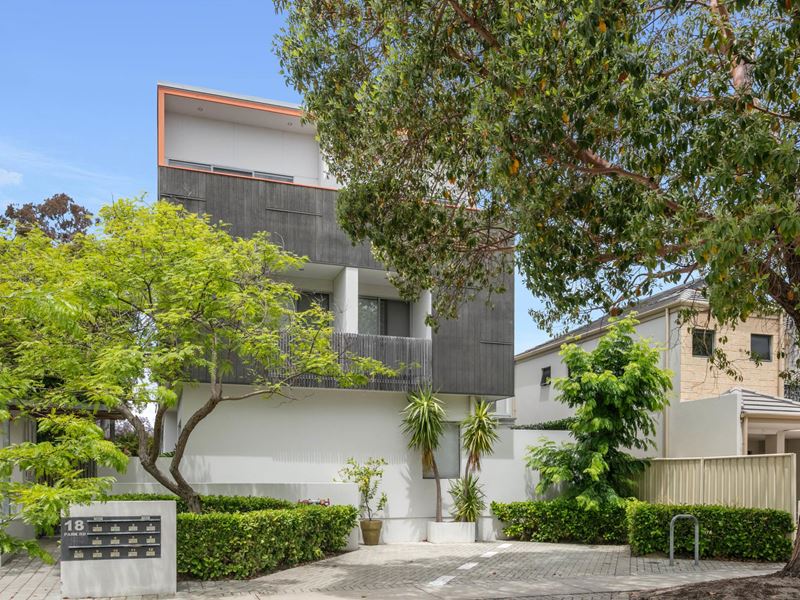 7/18 Park Road, Crawley WA 6009