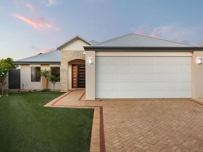 51 Mosedale Loop, Waikiki WA 6169