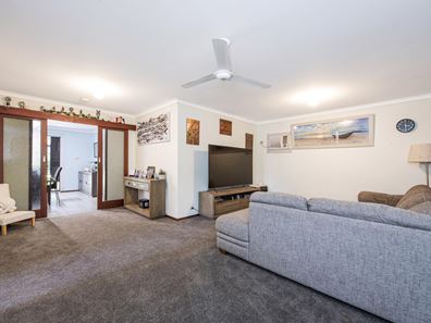9 Barron Court, Rockingham WA 6168