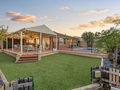 31 Geoff Russell Avenue, Kinross WA 6028