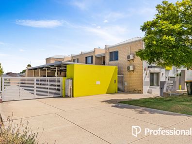2/2 Aldwick Place, Balga WA 6061