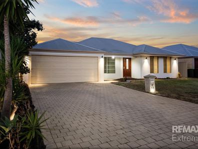 33 Tobermory Crescent, Butler WA 6036