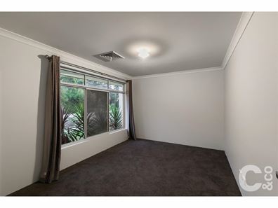 11 Daybreak Loop, Wellard WA 6170