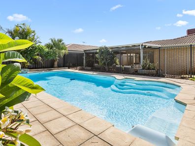5 Burdett Retreat, Murdoch WA 6150