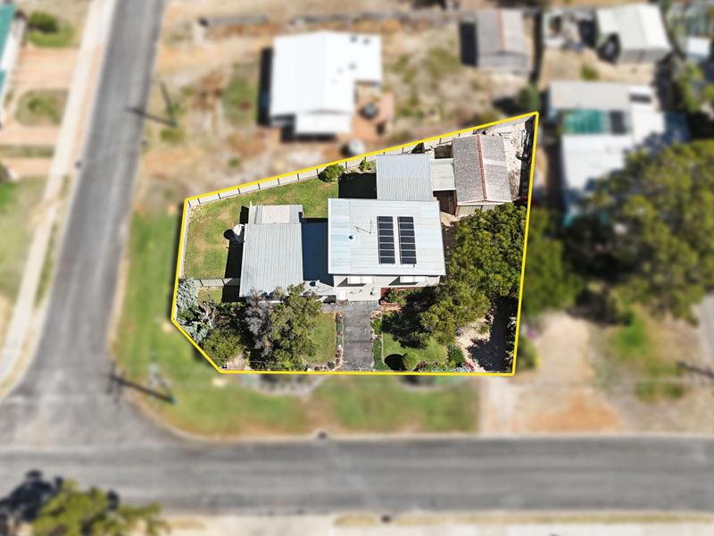 36 Iberia Street, Cervantes