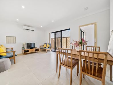 7/10 Trink Street, Cloverdale WA 6105