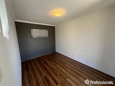 12 Moncrieff Road, Langford WA 6147