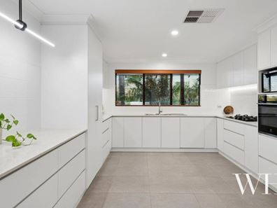 10 Masefield Avenue, North Lake WA 6163