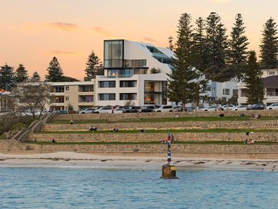 8/110 Marine Parade, Cottesloe WA 6011