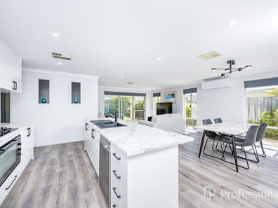 7 Carbon Street, Yanchep WA 6035