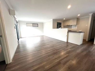 45B Cross Street, Queens Park WA 6107