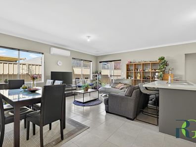 2/186 Boardman Road, Canning Vale WA 6155