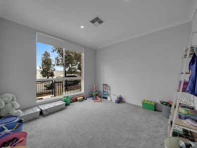 16 Overland Approach, Wanneroo WA 6065