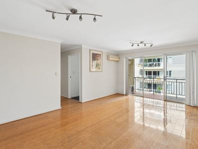 18/55 Wellington Street, East Perth WA 6004