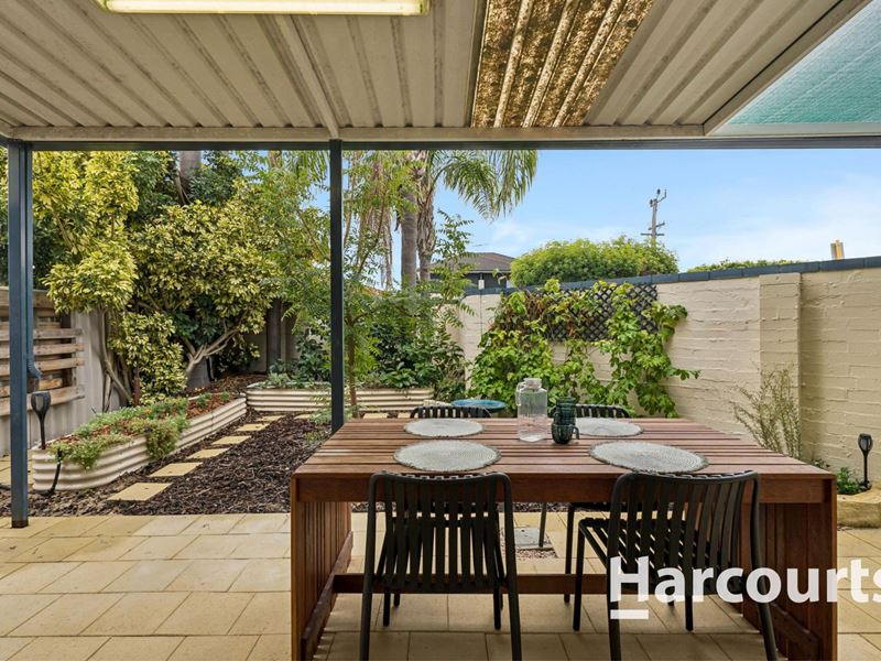 1/32 Camboon Road, Morley WA 6062