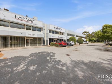 2/5 Sorbonne Crescent, Canning Vale WA 6155