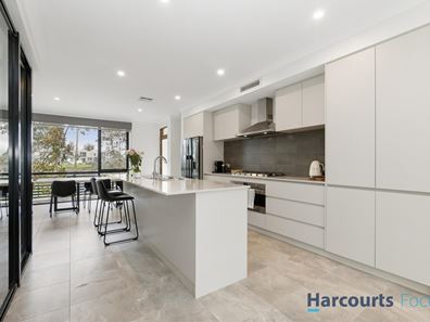 6 Fewston Lane, Aveley WA 6069