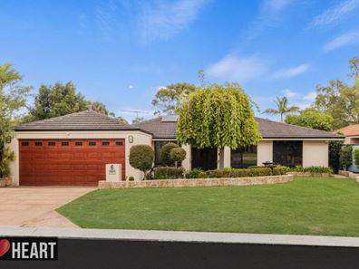 6 Strathcona Rise, Bibra Lake WA 6163