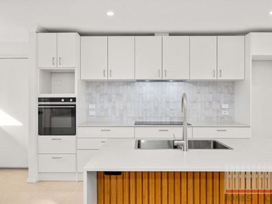 61B Fourth Avenue, Eden Hill WA 6054