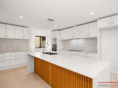 61B Fourth Avenue, Eden Hill WA 6054