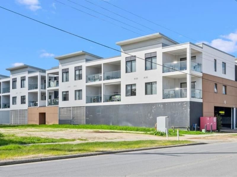 101/348 Railway Parade, Beckenham