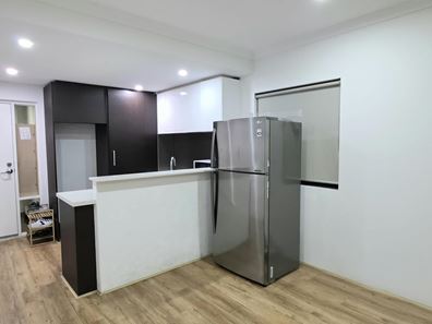 101/348 Railway Parade, Beckenham WA 6107