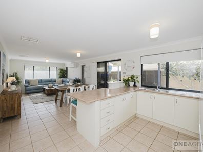 12 Bellini Avenue, Ellenbrook WA 6069