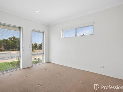 37B Gordin Way, Byford WA 6122