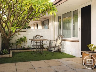 2/36 Ewen Street, Scarborough WA 6019