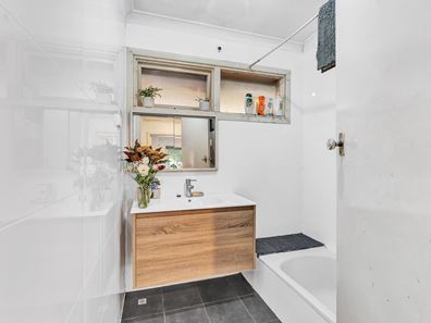 42 View Ave, Langford WA 6147