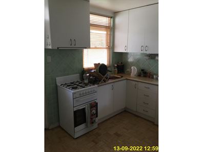 2/17 The Avenue, Crawley WA 6009