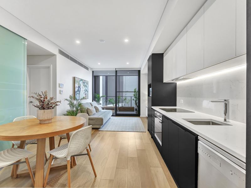 116/660 Albany Highway, Victoria Park WA 6100