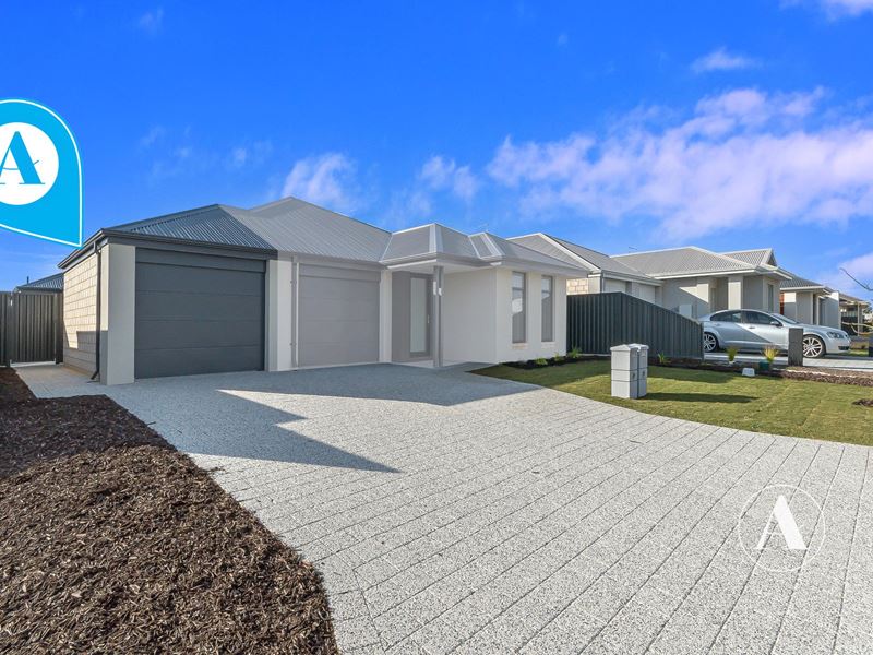7B Kembla Way, Lakelands WA 6180