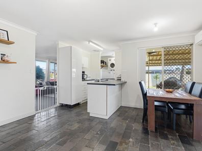 14 Pomelo Way, Seville Grove WA 6112