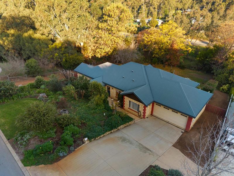 39 Orchid Drive, Roleystone WA 6111