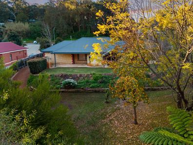 39 Orchid Drive, Roleystone WA 6111