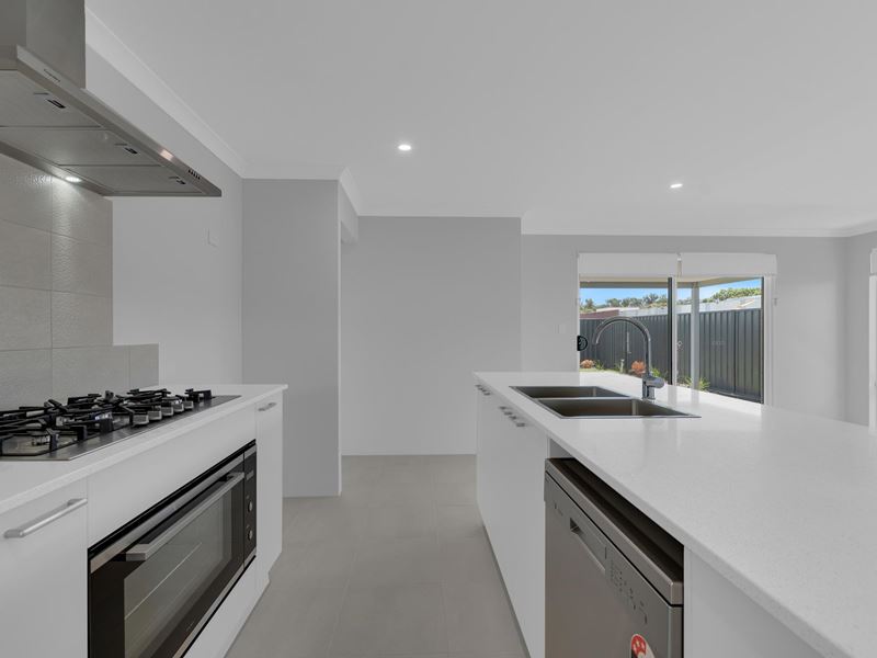 136 Mcdonald Road, Baldivis WA 6171