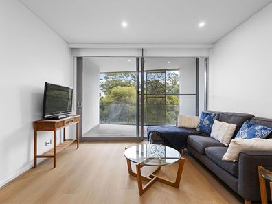109/2 Milyarm Rise, Swanbourne WA 6010