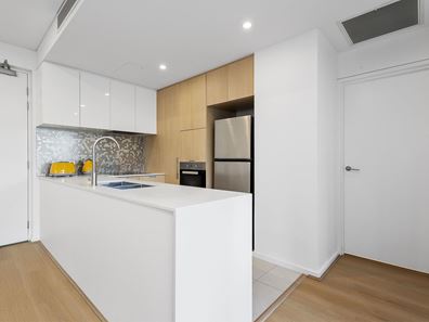 109/2 Milyarm Rise, Swanbourne WA 6010