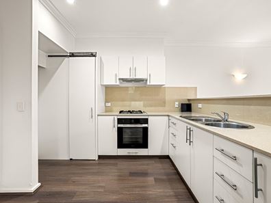 1/3 Sloan Street2676, Rockingham WA 6168