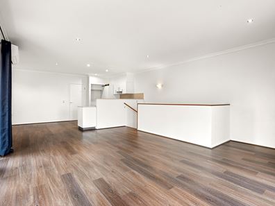 1/3 Sloan Street2676, Rockingham WA 6168