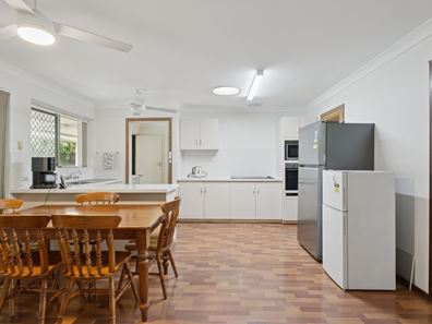 7 Dawn Road, Walliston WA 6076