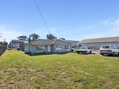 41 Weston Street, Naval Base WA 6165
