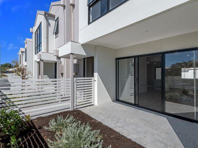 87 Strive Loop, Girrawheen WA 6064