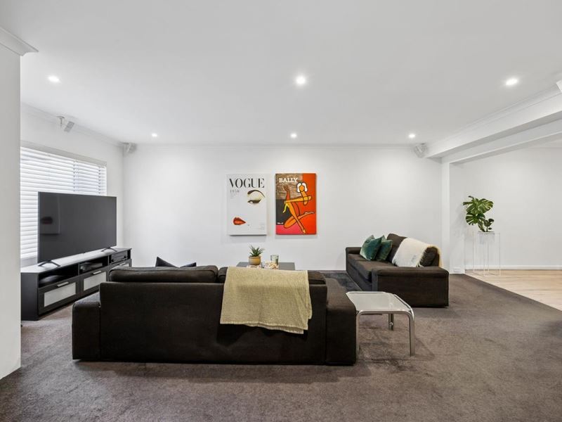 10 Langdale Street, Wembley Downs WA 6019