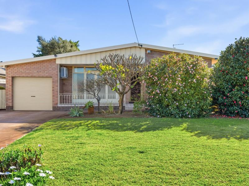 136 Walter Road East, Bassendean WA 6054