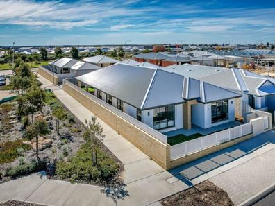3 Loutraki Crescent, Alkimos WA 6038